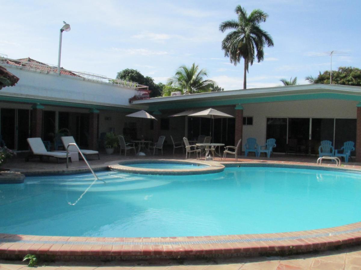 Coronado Beach Villa Плая Коронадо Екстериор снимка